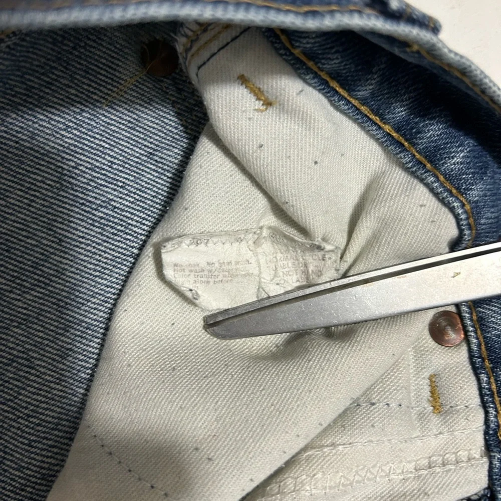 Rare Vintage Levi’s 70s Women’s Mom  Orange Label Movin On’ Jeans 28x28 - Picture 6 of 16